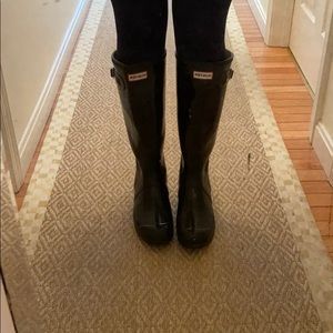 Hunter Tall Black Glossy Rainboots
